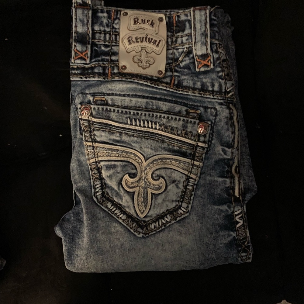 🎉🎊BUCKLE. 🔥ROCK REVIVAL JEANS